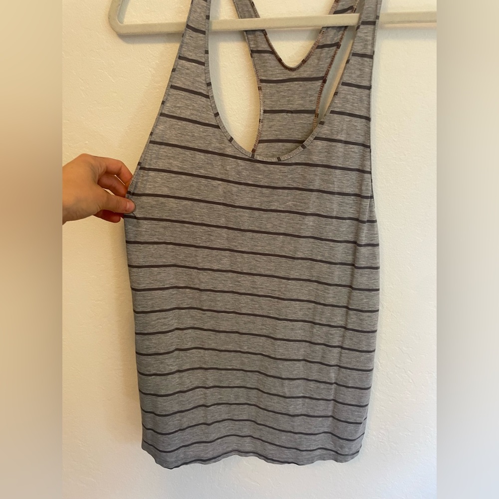 Lululemon Om Racerback Cayman Striped Grey - Picture 4 of 8